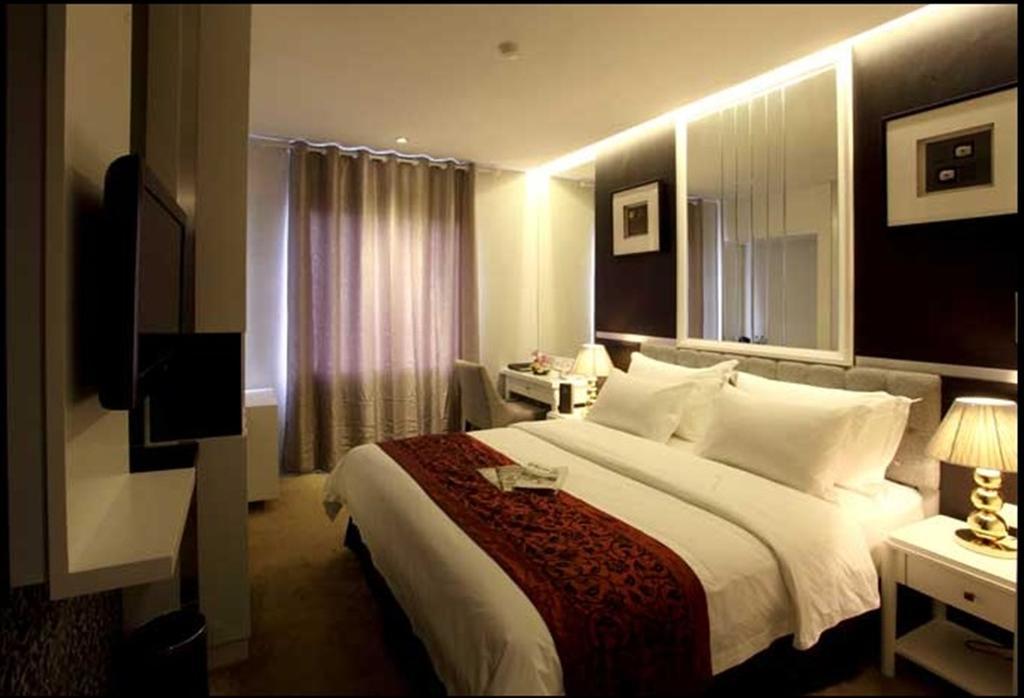 ジノフェルチ ブラガ ホテル バンドゥン 部屋 写真